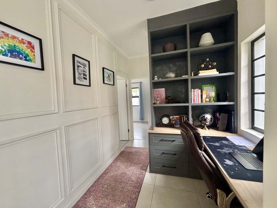 To Let 3 Bedroom Property for Rent in Sandown Western Cape